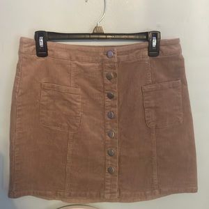 beige skirt